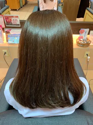 ミディアム カラー ハイトーンカラー🩵 耳ツボジュエリー👂のその他イメージ