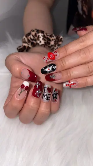 ネイル 👽個性派ネイル🎀 komachiのマツエク・マツパデザイン