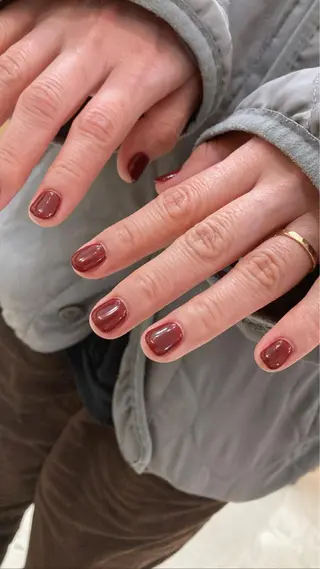 ネイル nailsalon　hue所属・小山 羽奈のネイルデザイン