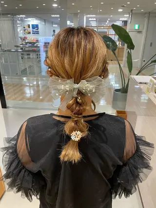 セミロング キルンサンピアン所属・ナチュラルカラー 児玉優香のヘアスタイル