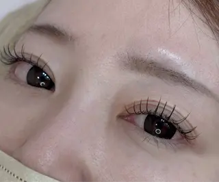 マツエク・マツパ Sisterby B ひまわりの眉毛・アイブロウイメージ