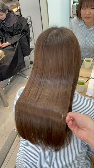 ロング ✨髪質改善✨美髪 矯正🫧小泉のヘアスタイル
