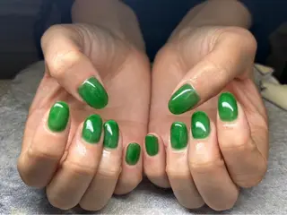 ネイル morelia nailsalon 京橋店所属・ri naのネイルデザイン