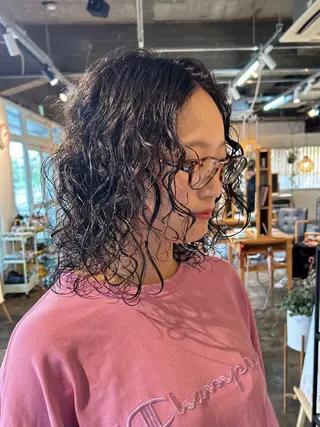 ミディアム パーマ shiho/レイヤー /透明感カラーのヘアスタイル