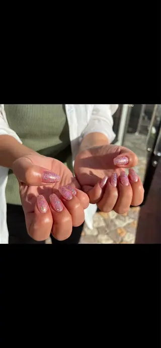 ショート Ameria➕ Amiのネイルデザイン