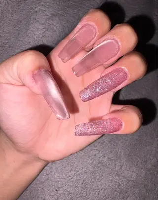 ネイル Anewzel アニュッツェルのネイルデザイン