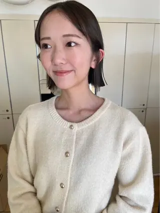 ショート カラー 中村 彩奈のヘアスタイル