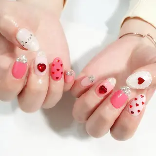 ネイル VIOLUS所属・VIOLUS 関目のネイルデザイン