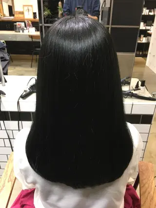 セミロング カラー メンズ眉毛ITSUK Iメンズ専門　新宿の眉毛・アイブロウイメージ