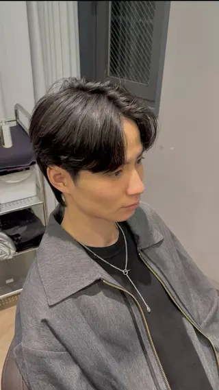 パーマ excia 西梅田店所属・mioメンズ縮毛矯正 /メンズカット/眉毛のヘアスタイル