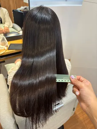 ロング カラー 齋藤 奈美希のヘアスタイル