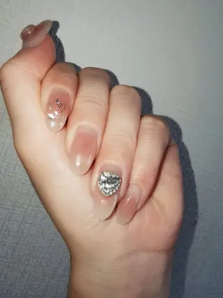 ネイル フィルイン、長さ出し 深爪矯正のネイルデザイン