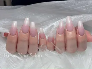 ショート Rosie Nail サロン南越谷のネイルデザイン