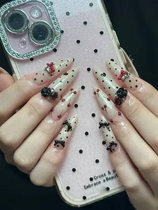 ネイル Iconic所属・Iconic Nailのネイルデザイン