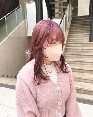 ロング カラー くさかみさき🌼暖色 /耳つぼ/オタク🌼のヘアスタイル