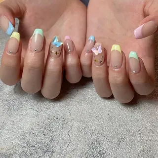 ネイル Ami 🦥のネイルデザイン