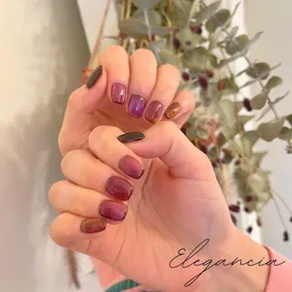 カラー ネイル Elegancia. Hiromiのネイルデザイン