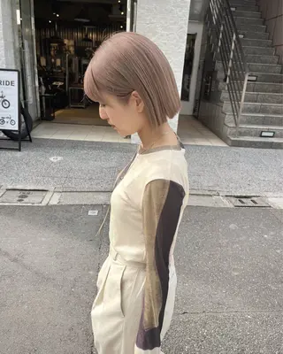 ショート カラー オリーブ/縮毛♡ Natsuno🩰のヘアスタイル