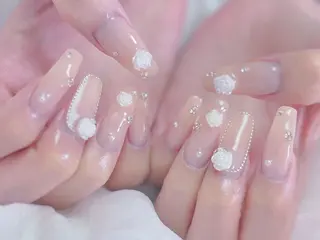 ネイル ネイルサロンエクラ 🫧Shizukaのネイルデザイン