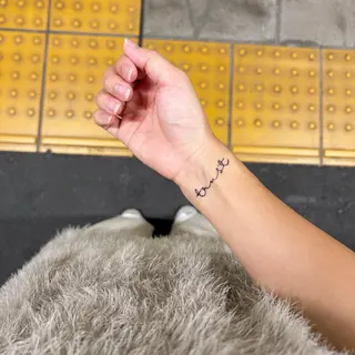 LOWE / Chiakiのマツエク・マツパデザイン