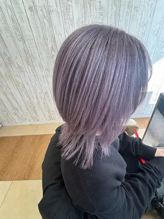 ミディアム カラー ヘアメイクアース所属・加藤 大和のヘアスタイル