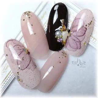 ネイル 爪咲 りり花のネイルデザイン