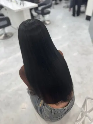 カラー 🤍Mei🤍赤み消 し透明感ツヤカラーのヘアスタイル