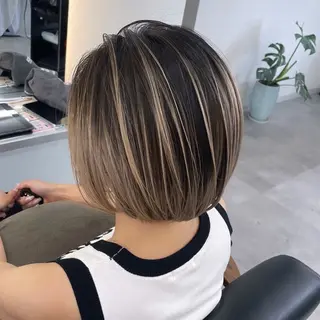 カラー RIENS xreaのヘアスタイル