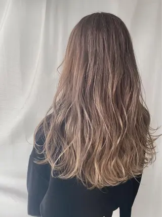 セミロング カラー ヘアアレンジ lani 天神大名/ブリーチのヘアスタイル