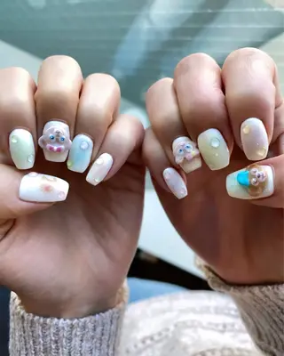 ネイル 13日3980円‼️ マグもデザインも◎のネイルデザイン