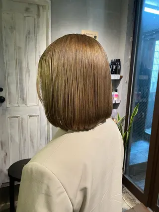 ミディアム 中村 彩乃のヘアスタイル