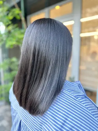 ミディアム 🐖 やぶたはるや🐖のヘアスタイル