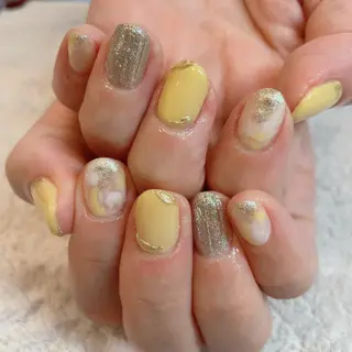 ネイル Serenity by Mari所属・Shinozaki mariのネイルデザイン