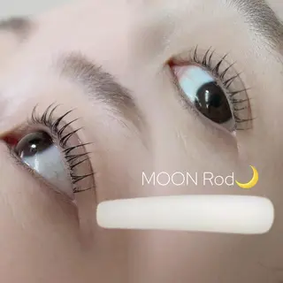 マツエク・マツパ ロコラッシュ🦖⚡ 韓国風まつパ/恵比寿のマツエク・マツパデザイン