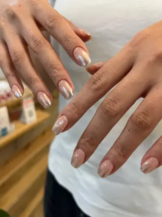 ネイル Nes.Nail所属・Miyagi Asamiのネイルデザイン