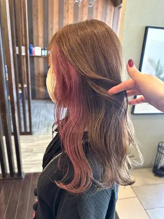ロング カラー BRANCHÉ小牧/ 西尾 美月のヘアスタイル