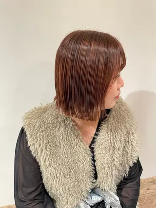 ショート カラー mai .のヘアスタイル