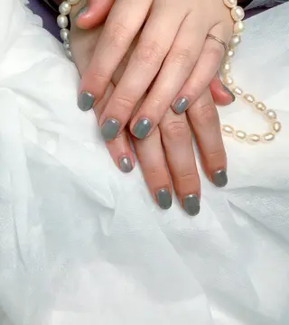 ネイル pink ladyサロン所属・べ にのネイルデザイン