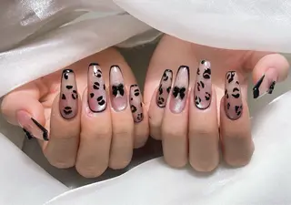 ネイル モナ& あきのネイルデザイン