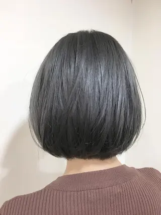 カラー 工藤 綾華のヘアスタイル