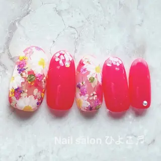 ネイル Nail salon ひよこ♬のネイルデザイン