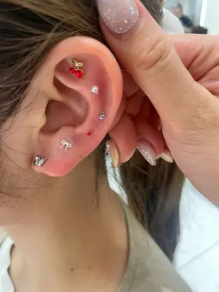 ヘアセット🎀耳つぼ 👂💎MONAMIのヘアスタイル