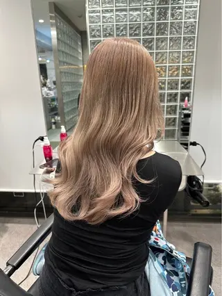 ロング カラー ヘアアレンジ ALBUM GINZA所属・レイヤー特化 🎀モモカ🎀のヘアスタイル