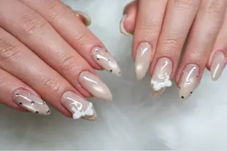 セミロング BLEU CIEL所属・bc_ sakuのネイルデザイン