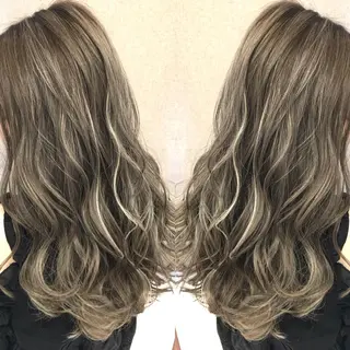 ロング カラー 井上 一平のヘアスタイル