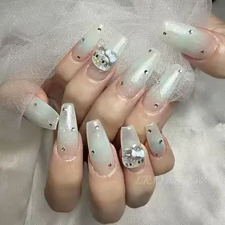 ネイル LR.ONE ヨウのネイルデザイン