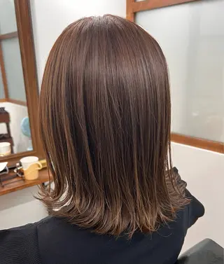 ミディアム mit by tree所属・mit by treeのヘアスタイル