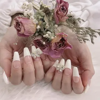 ネイル 🦋ネイルサロン ブラン🌈ゆりのネイルデザイン