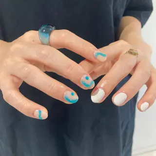 ネイル mano+所属・haruka 🐈のネイルデザイン