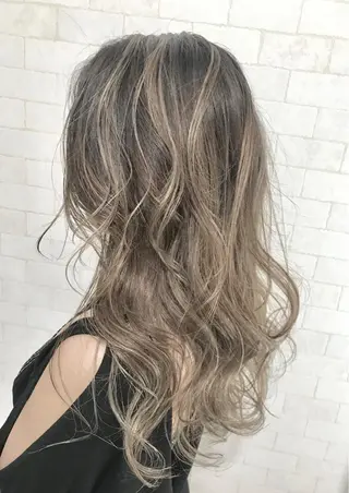 ロング カラー 神野 雅樹のヘアスタイル